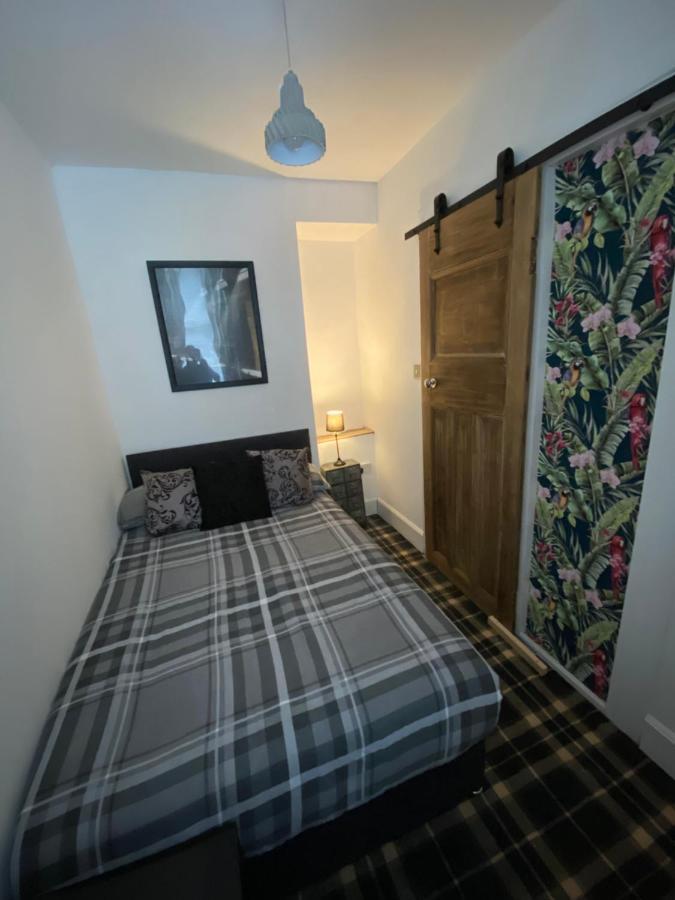 Glasgow City Centre Apartment Exterior photo